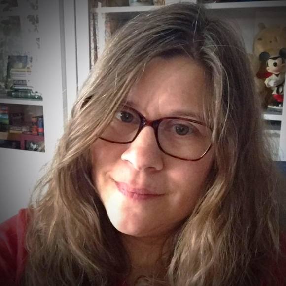 Meet your Posher, Laine - Picture 1 of 1